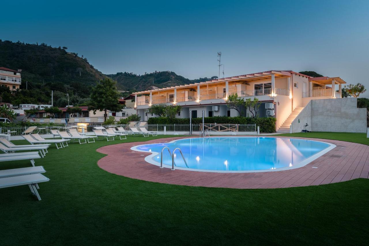 Residence New Paradise Tropea Eksteriør billede